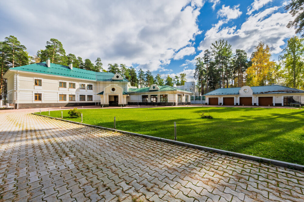 п. Санаторный, ул. Короткий, 1 (городской округ Верхняя Пышма) - фото коттеджа (2)