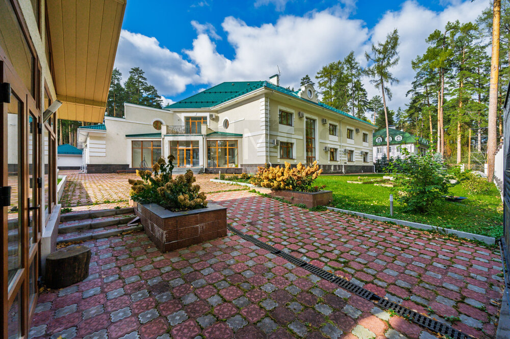 п. Санаторный, ул. Короткий, 1 (городской округ Верхняя Пышма) - фото коттеджа (4)