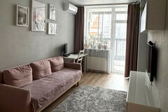 Екатеринбург, ул. микрорайон Светлый, 7 (Уктус) - фото квартиры