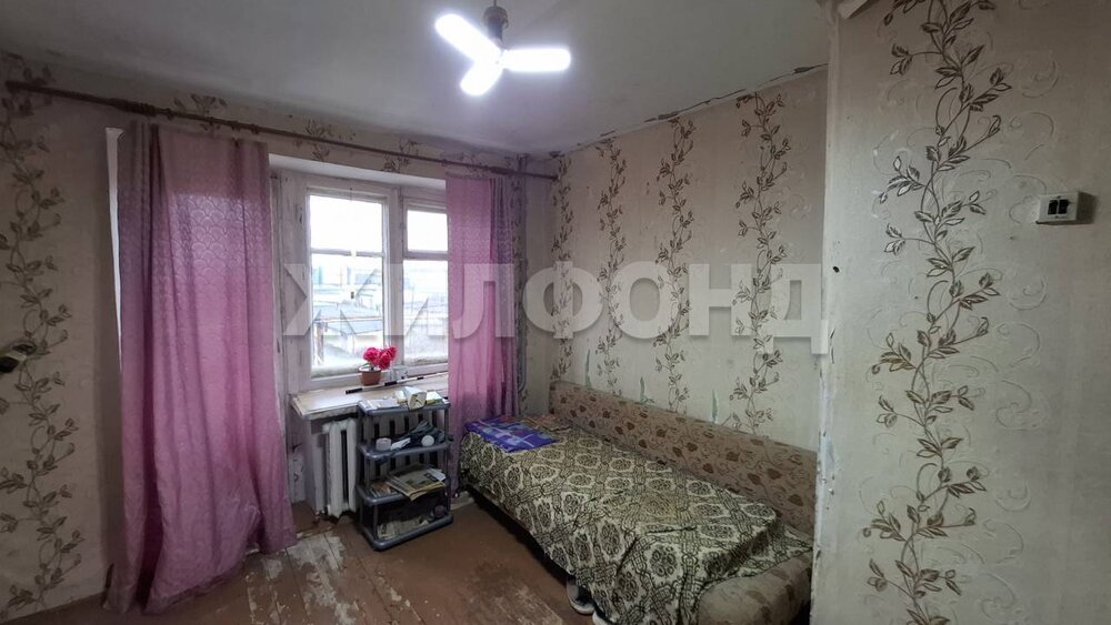 г. Верхняя Салда, ул. 25 лет Октября, 8 (городской округ Верхнесалдинский) - фото квартиры (2)