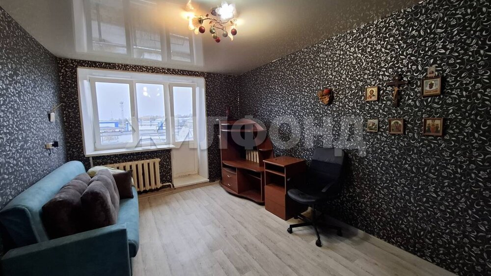 г. Верхняя Салда, ул. 25 лет Октября, 8 (городской округ Верхнесалдинский) - фото квартиры (3)