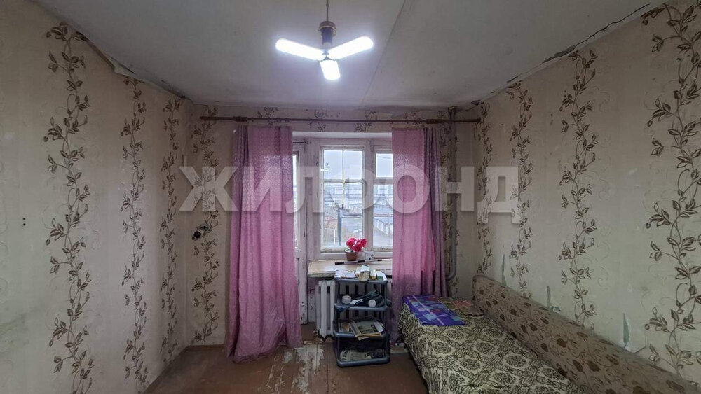 г. Верхняя Салда, ул. 25 Октября, 8 (городской округ Верхнесалдинский) - фото квартиры (1)