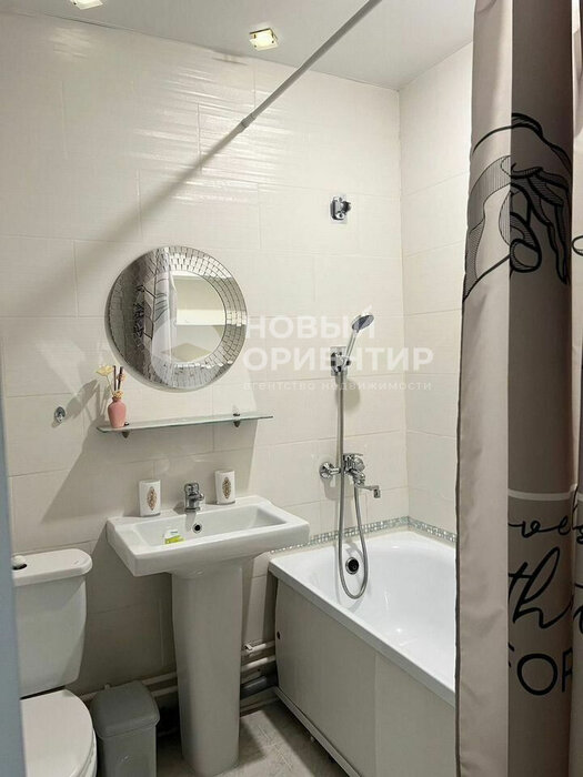 Екатеринбург, ул. Рощинская, 21к2 (Уктус) - фото квартиры (7)