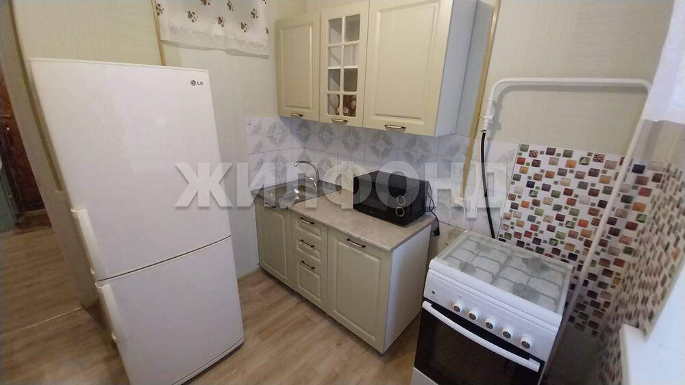 г. Верхняя Салда, ул. Энгельса, 27 (городской округ Верхнесалдинский) - фото квартиры (1)