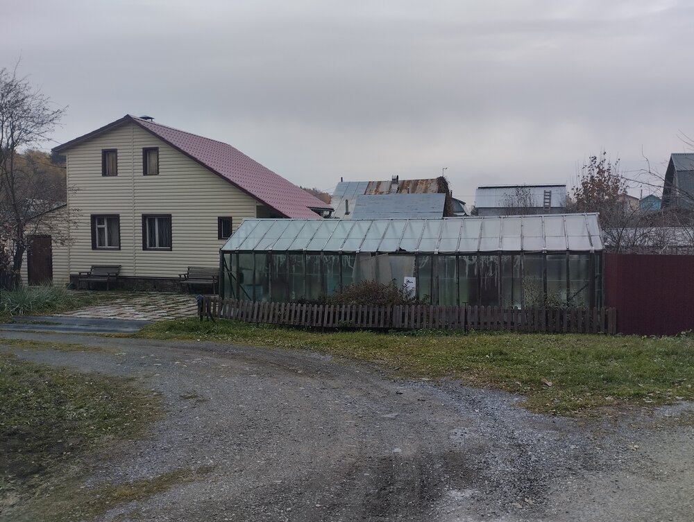 п. Крутой, к/с Астра, ул. Красноармейская, 15 (городской округ Верхняя Пышма) - фото сада (1)