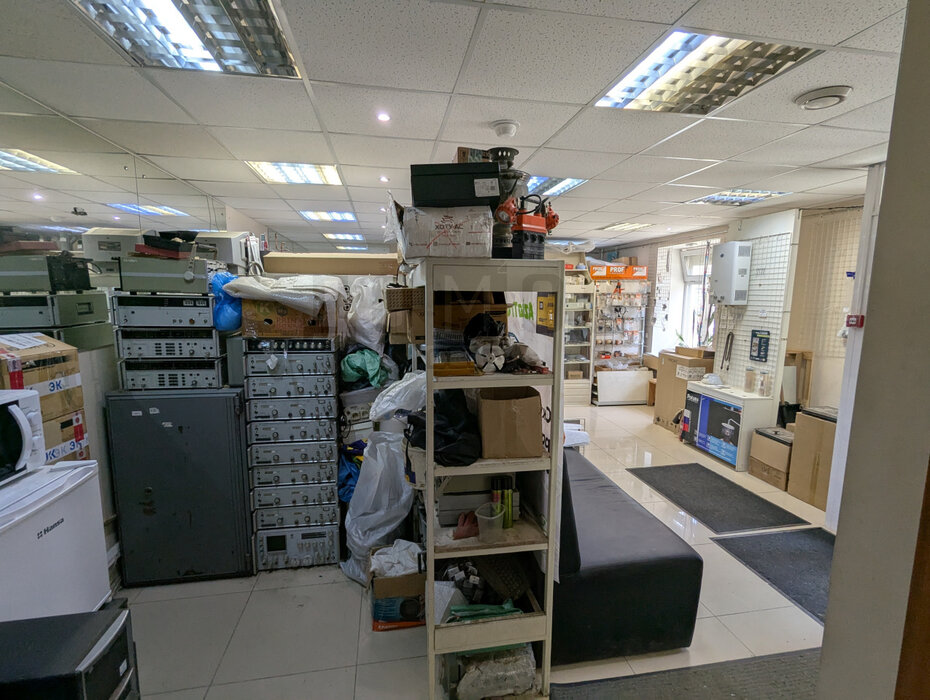 Екатеринбург, ул. Луначарского, 34 (Центр) - фото торговой площади (4)