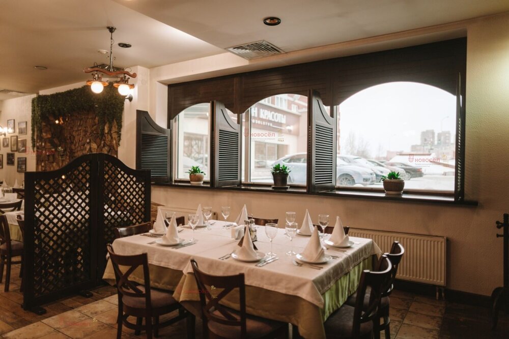 Екатеринбург, ул. Готвальда, 6к2 (Заречный) - фото торговой площади (6)