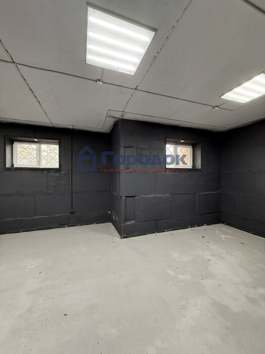 г. Каменск-Уральский, ул. Сибирская, 24а (городской округ Каменский) - фото офисного помещения (7)