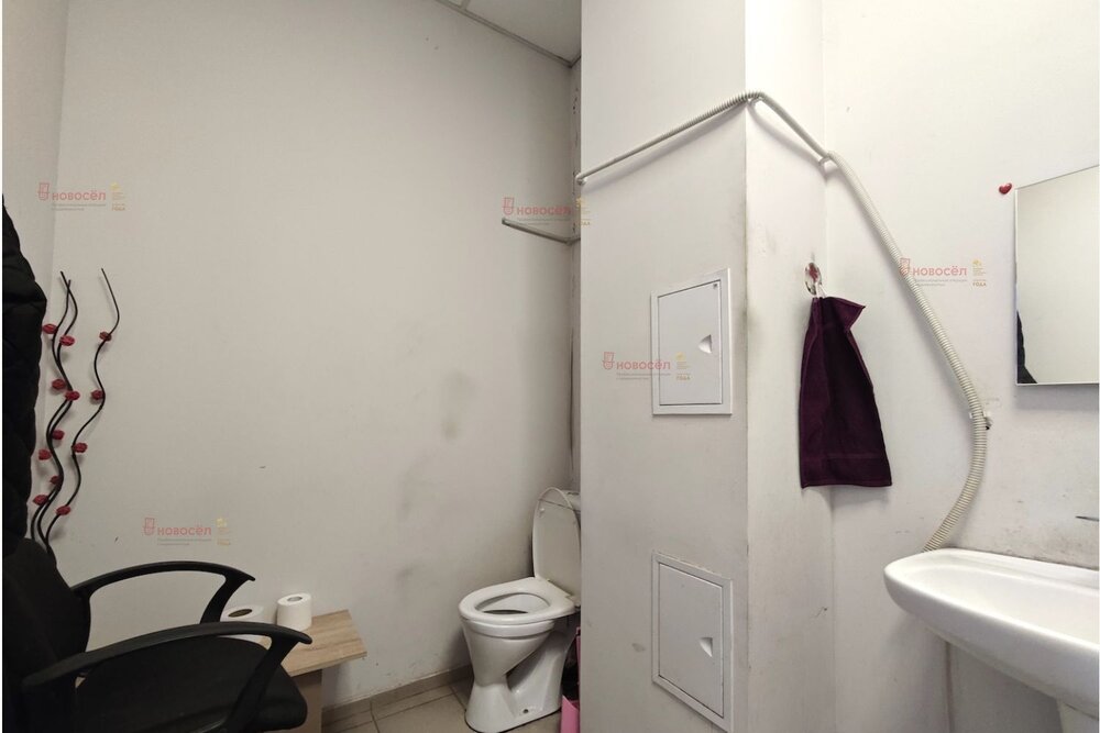 Екатеринбург, ул. Бакинских Комиссаров, 93 (Уралмаш) - фото торговой площади (7)