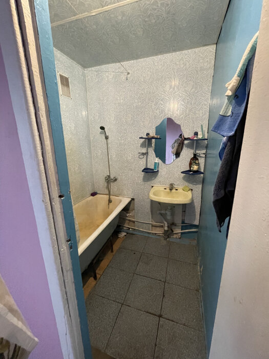 Екатеринбург, ул. Викулова, 46 (ВИЗ) - фото комнаты (3)