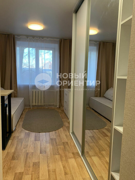 Екатеринбург, ул. Крылова, 24б (ВИЗ) - фото комнаты (3)