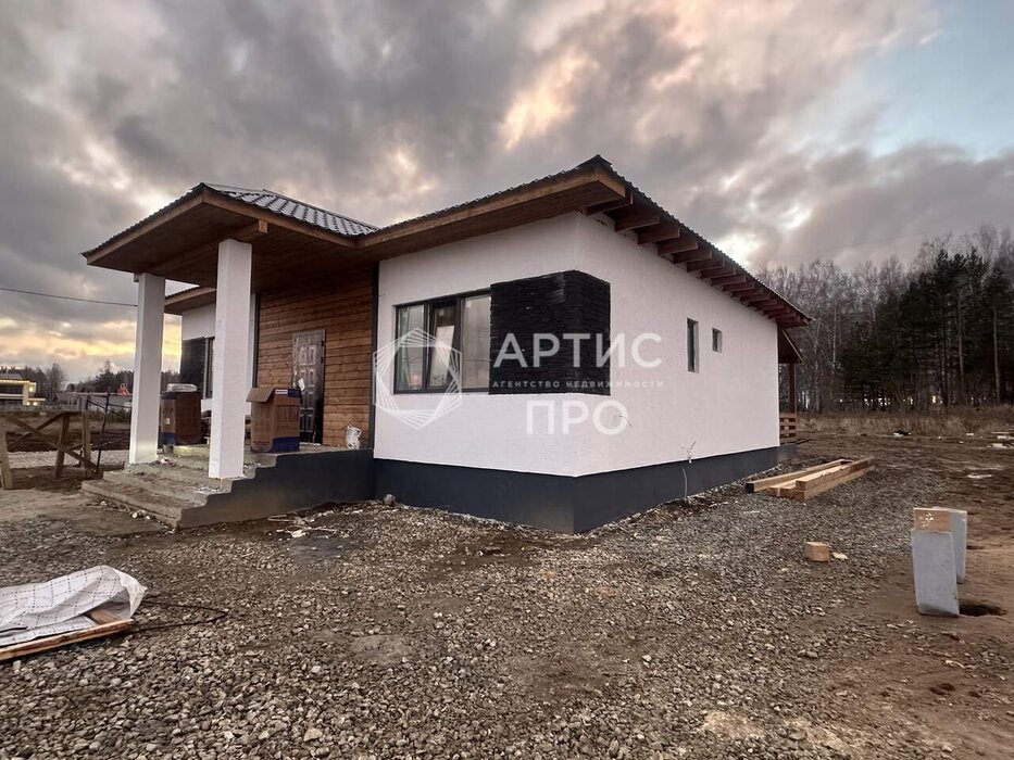 п. Прохладный, ул. Сосновая, 20 (городской округ Белоярский) - фото дома (8)