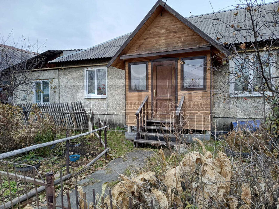 г. Ревда, ул. Весенняя, 5б (городской округ Ревда) - фото дома (2)