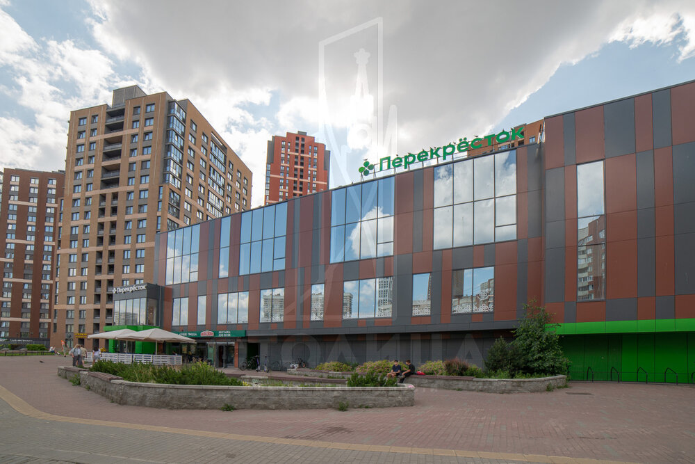 Екатеринбург, ул. Машинистов, 1 (Заречный) - фото торговой площади (2)