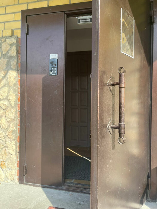 Екатеринбург, ул. Краснолесья, 47 (УНЦ) - фото квартиры (1)