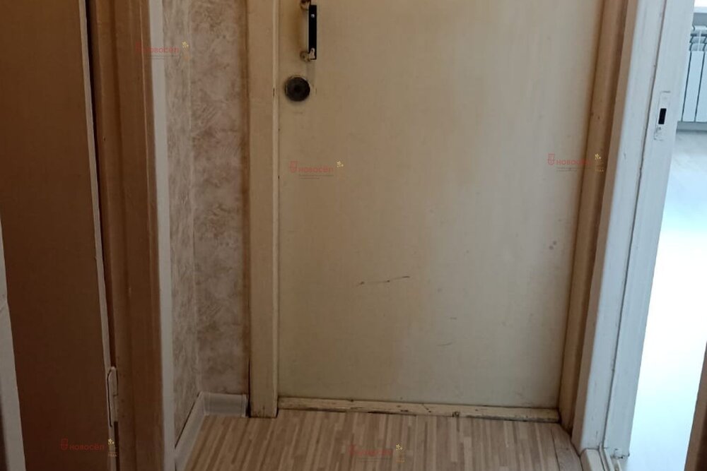 Екатеринбург, ул. Крауля, 11 (ВИЗ) - фото комнаты (6)