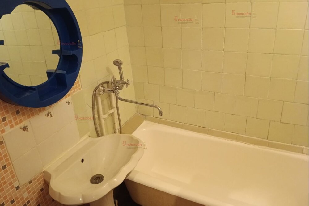 Екатеринбург, ул. Крауля, 11 (ВИЗ) - фото комнаты (7)