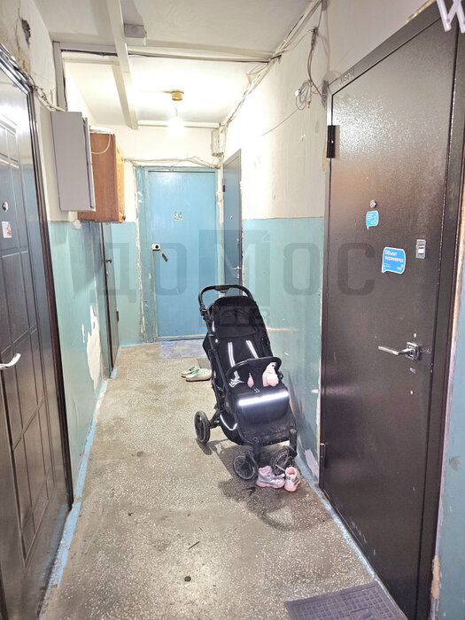 Екатеринбург, ул. 40-летия Комсомола, 32/2 (ЖБИ) - фото комнаты (7)