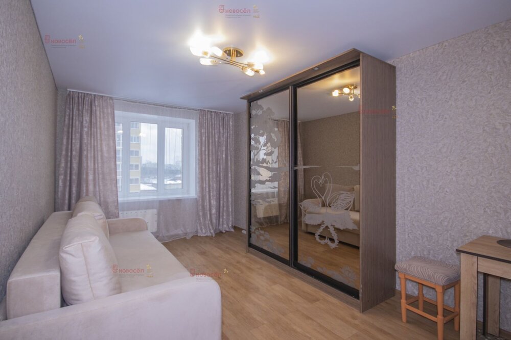 Екатеринбург, ул. Репина, 21 (ВИЗ) - фото комнаты (3)