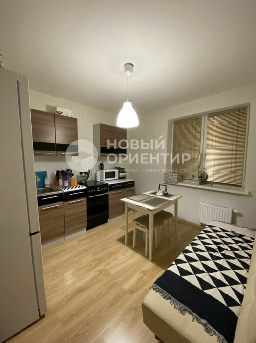 Екатеринбург, ул. Репина, 68 (Юго-Западный) - фото квартиры (2)