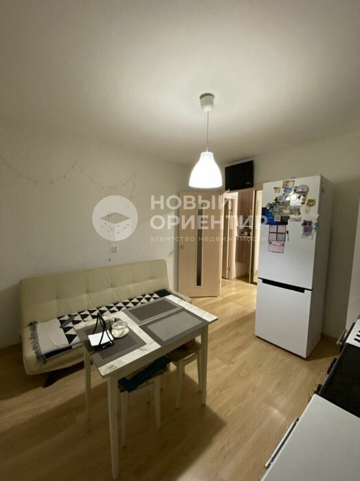 Екатеринбург, ул. Репина, 68 (Юго-Западный) - фото квартиры (3)