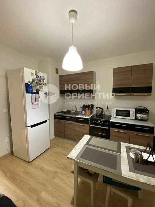 Екатеринбург, ул. Репина, 68 (Юго-Западный) - фото квартиры (4)