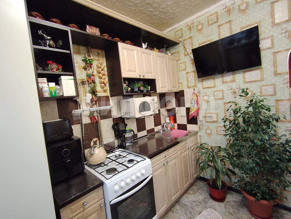 г. Нижний Тагил, ул. Ленинградский проспект, 2 (городской округ Нижний Тагил) - фото квартиры (2)