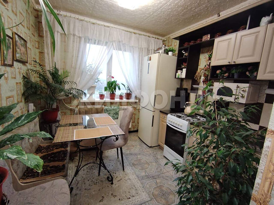 г. Нижний Тагил, ул. Ленинградский проспект, 2 (городской округ Нижний Тагил) - фото квартиры (3)