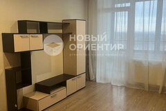 Екатеринбург, ул. микрорайон Светлый, 5 (Уктус) - фото квартиры