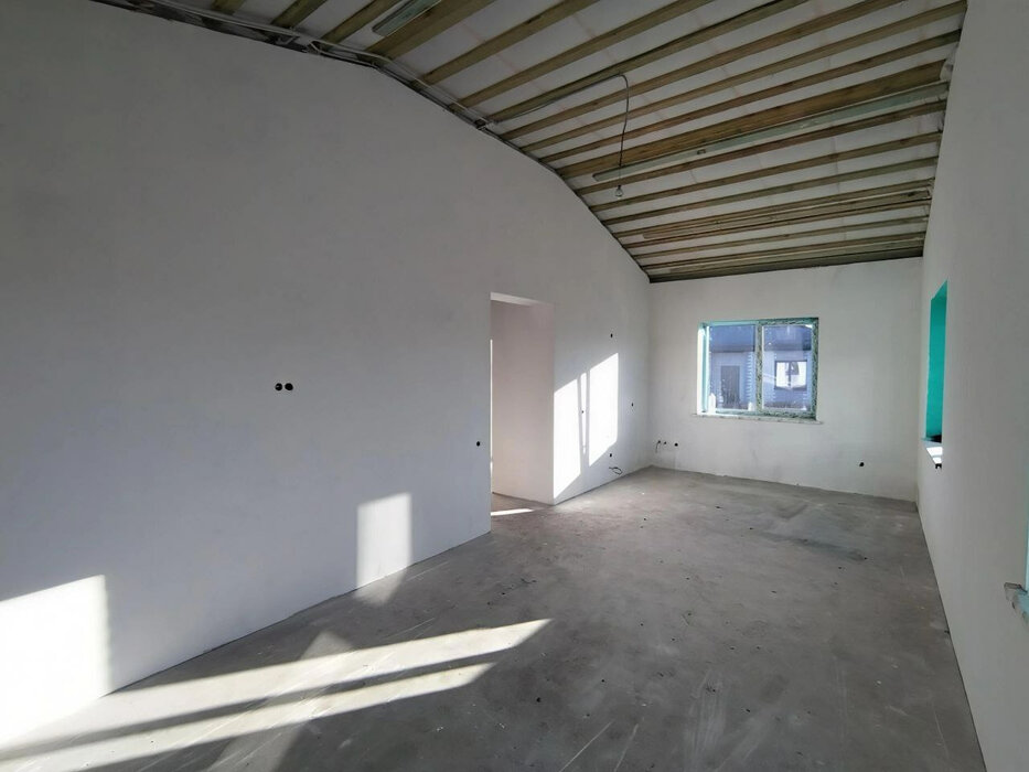 п. Бобровский, ул. Алёшина, 9 (городской округ Сысертский) - фото дома (2)