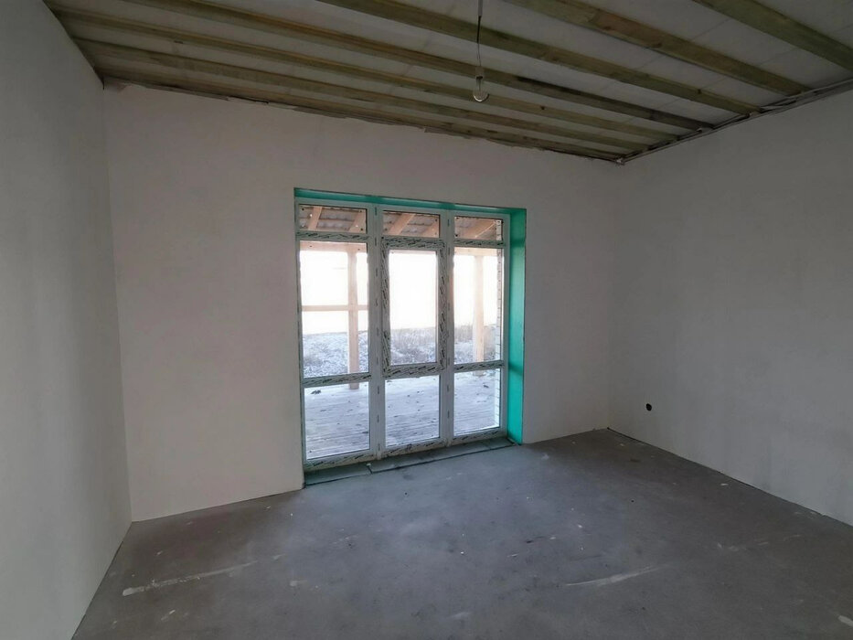 п. Бобровский, ул. Алёшина, 9 (городской округ Сысертский) - фото дома (7)