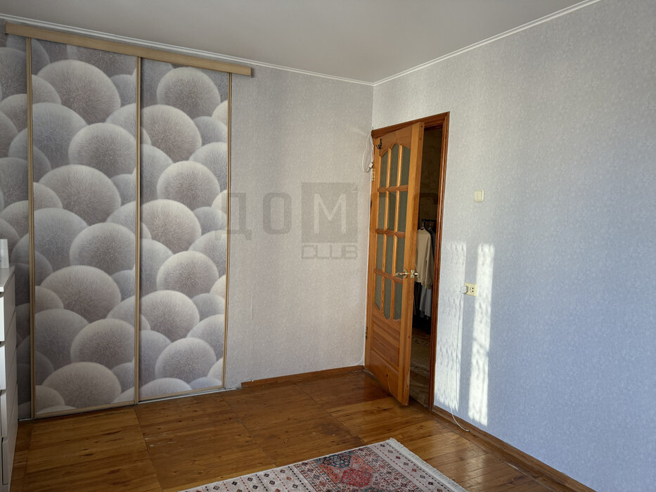 Екатеринбург, ул. Азина, 30 (Центр) - фото квартиры (7)