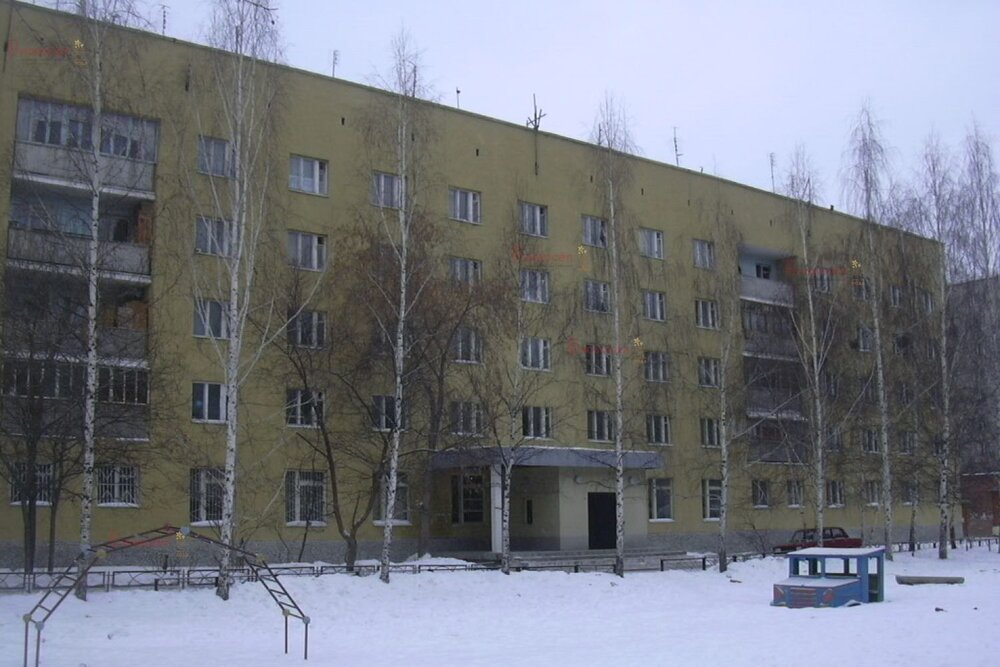 Екатеринбург, ул. Надеждинская, 12/б (Новая Сортировка) - фото комнаты (2)