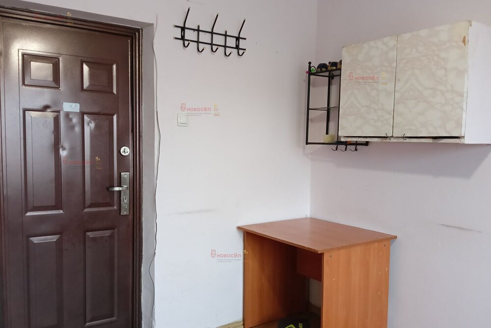 Екатеринбург, ул. Надеждинская, 12/б (Новая Сортировка) - фото комнаты (5)