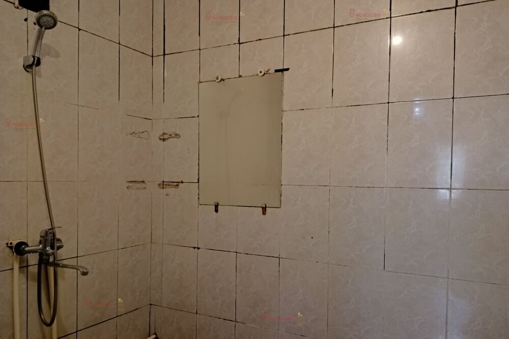 Екатеринбург, ул. Надеждинская, 12/б (Новая Сортировка) - фото комнаты (8)