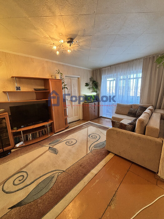 г. Каменск-Уральский, ул. Набережная, 3 (городской округ Каменский) - фото квартиры (1)