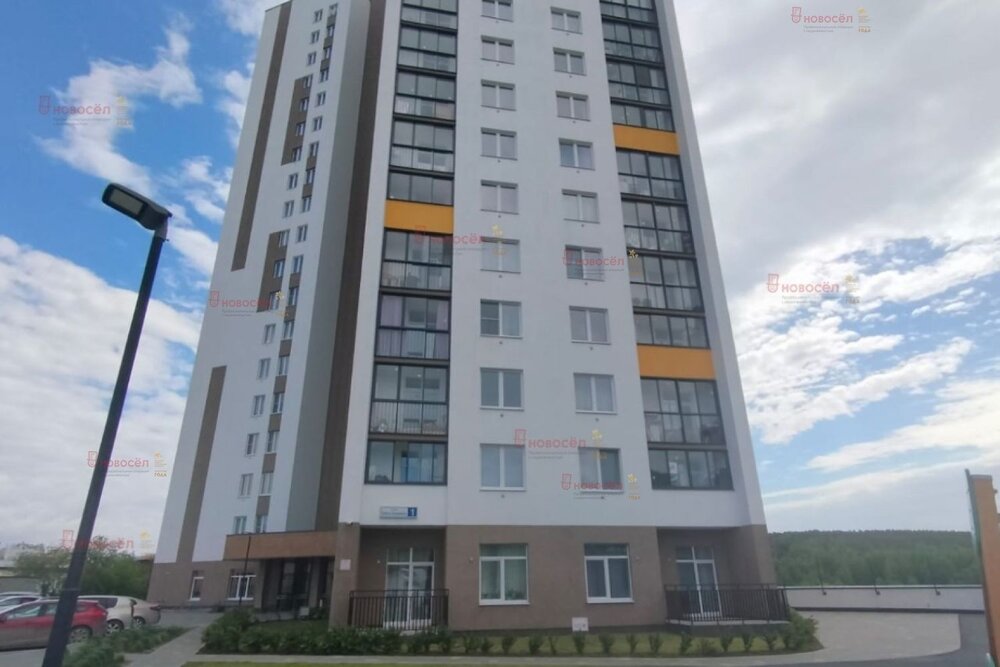 Екатеринбург, ул. Кошевого, 1 - фото квартиры (3)