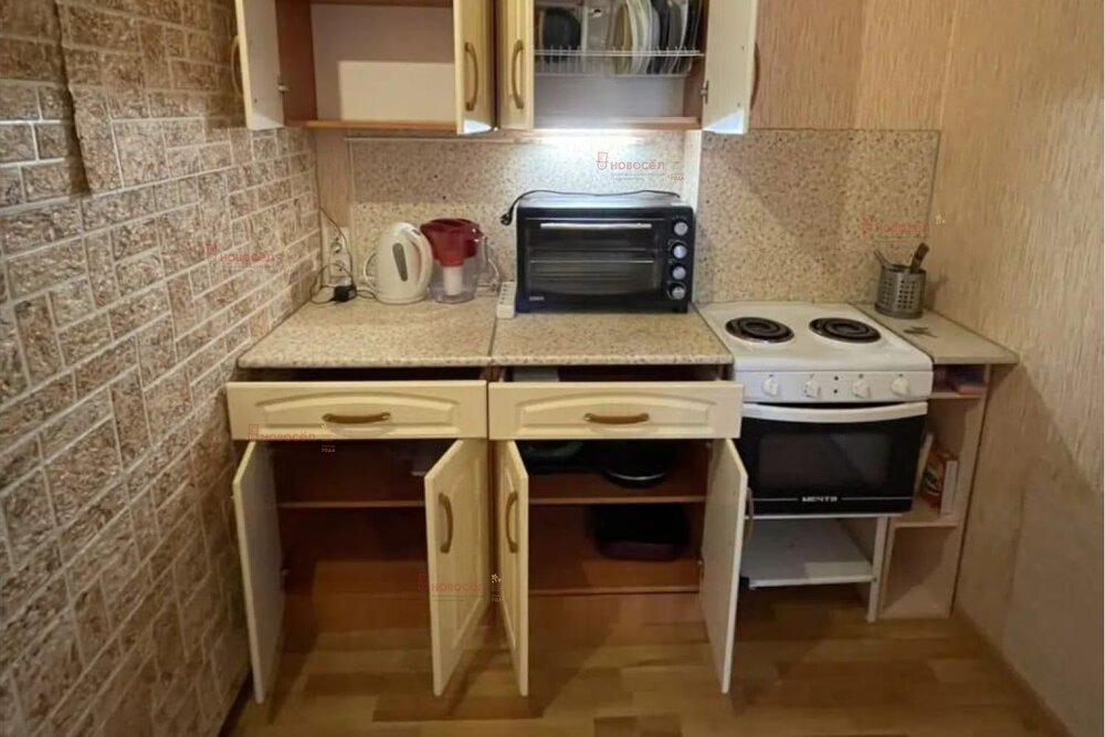 Екатеринбург, ул. Космонавтов, 52/а (Эльмаш) - фото комнаты (4)