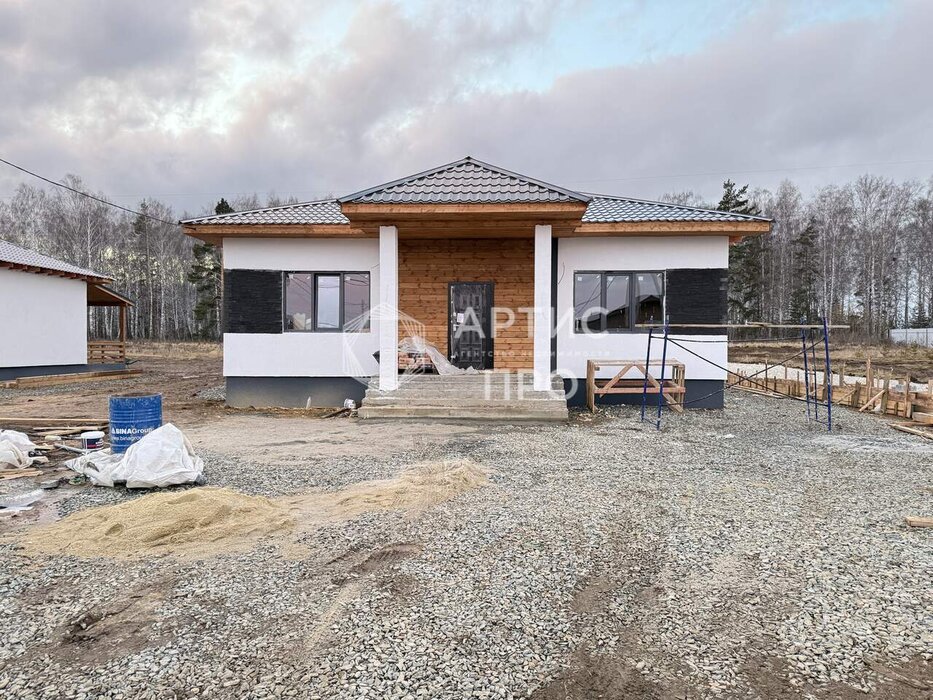 п. Прохладный, ул. Сосновая, 19 (городской округ Белоярский) - фото дома (7)