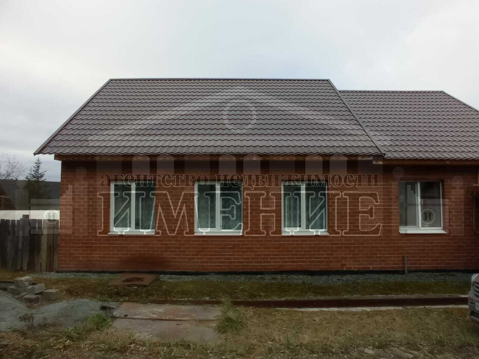 г. Ревда, ул. Володарского,   (городской округ Ревда) - фото дома (1)