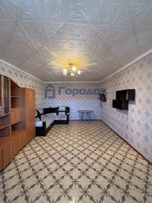 г. Каменск-Уральский, ул. Дружбы, 35 (городской округ Каменский) - фото квартиры (3)