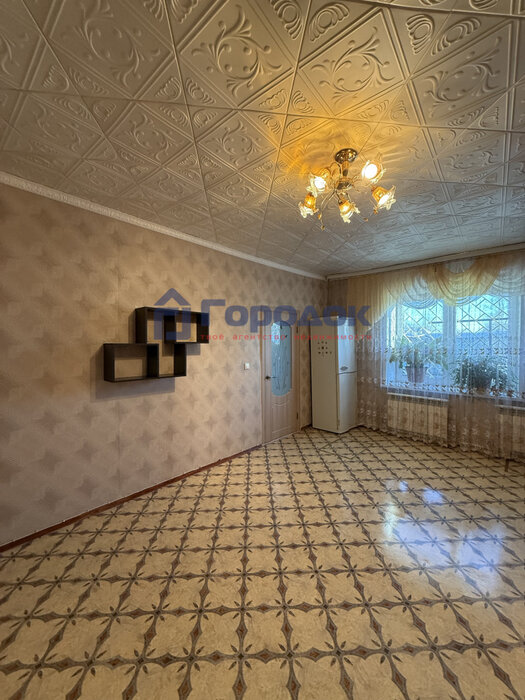 г. Каменск-Уральский, ул. Дружбы, 35 (городской округ Каменский) - фото квартиры (4)