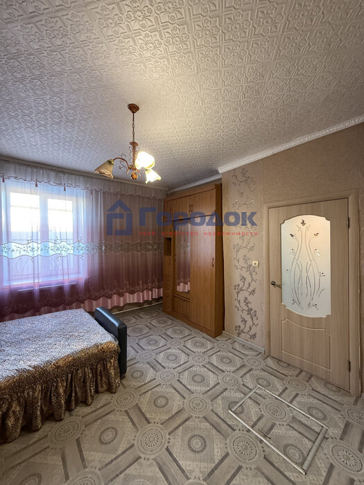 г. Каменск-Уральский, ул. Дружбы, 35 (городской округ Каменский) - фото квартиры (8)