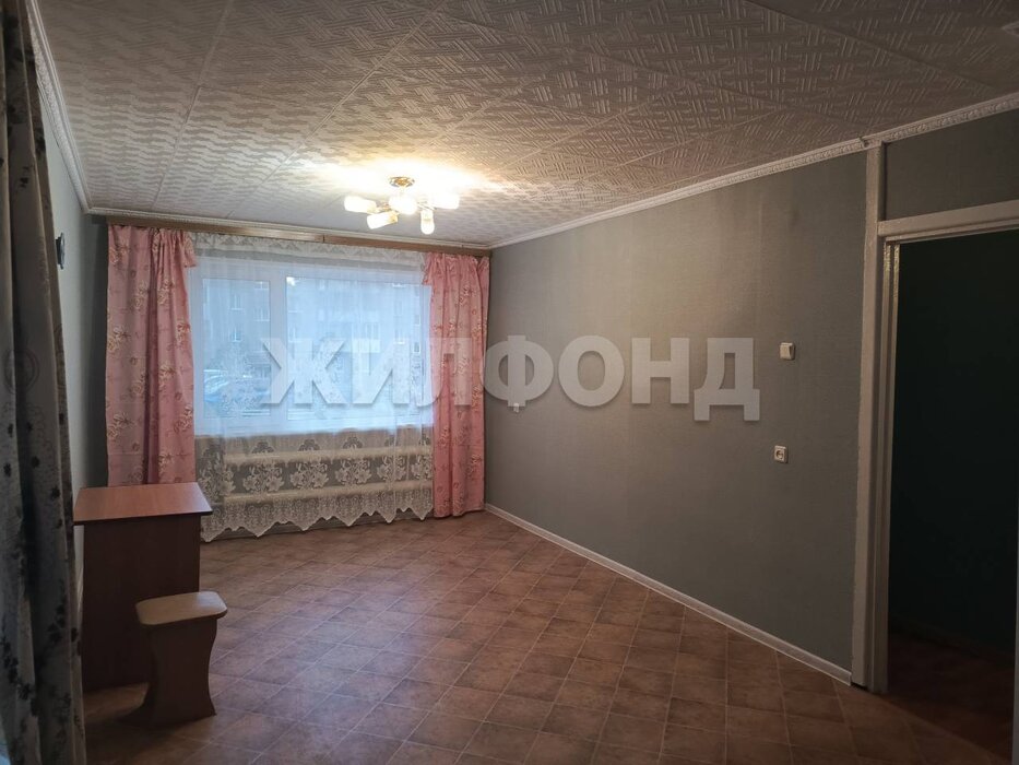 г. Нижний Тагил, ул. Зари, 39 (городской округ Нижний Тагил) - фото квартиры (1)