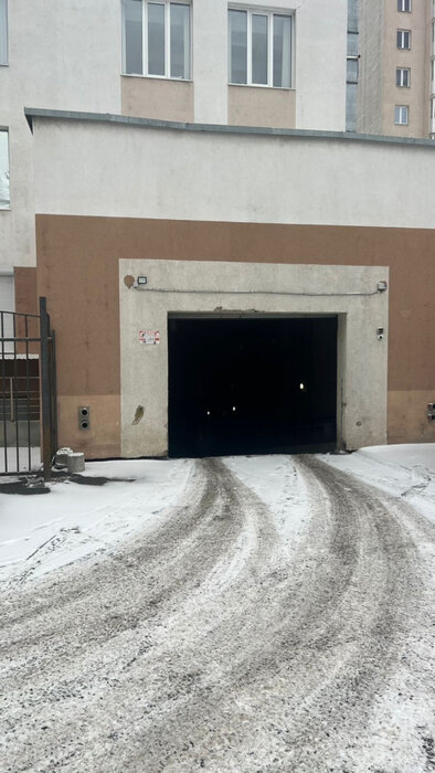 Екатеринбург, ул. Краснолесья, 24 (УНЦ) - фото гаража (2)