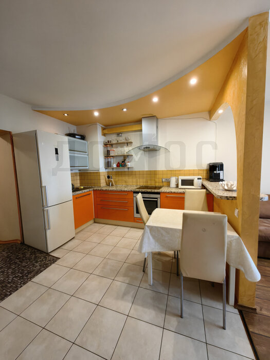 Екатеринбург, ул. Московская, 70 (Юго-Западный) - фото квартиры (1)