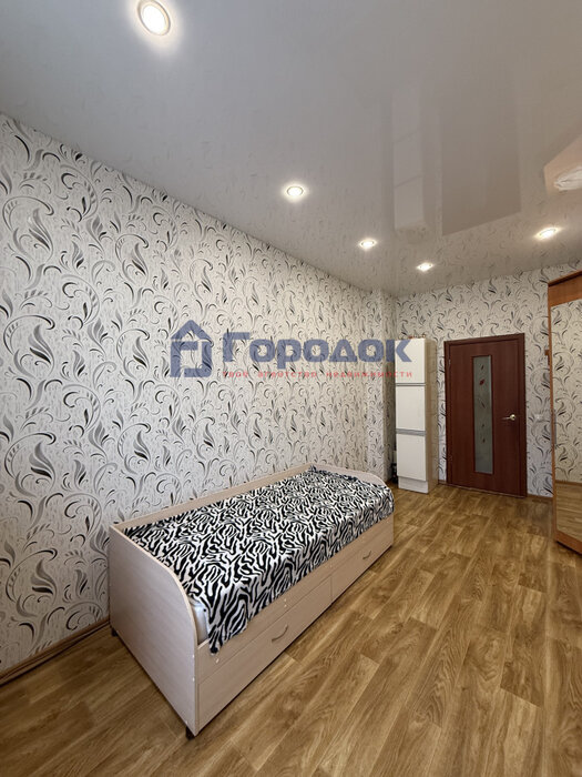 г. Каменск-Уральский, ул. Уральская, 16 (городской округ Каменский) - фото квартиры (2)