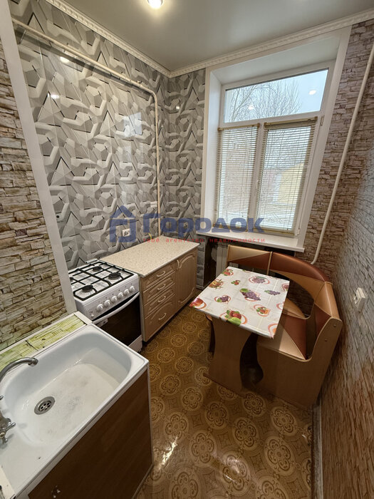 г. Каменск-Уральский, ул. Уральская, 16 (городской округ Каменский) - фото квартиры (8)