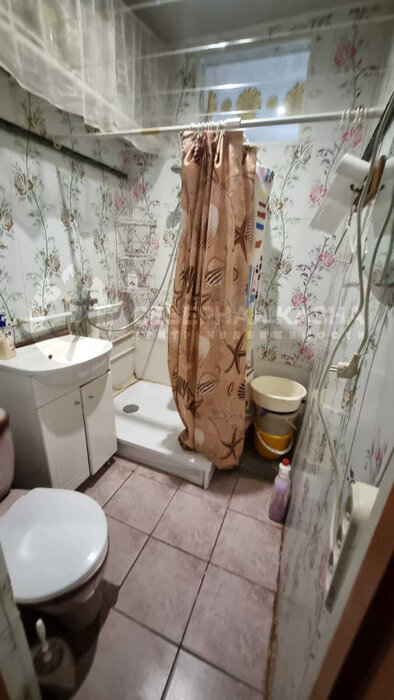 г. Кировград, ул. Кировградская, 38 (городской округ Кировградский) - фото квартиры (4)