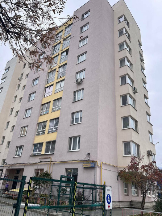 г. Верхняя Пышма, ул. Сварщиков, 2А (городской округ Верхняя Пышма) - фото квартиры (2)